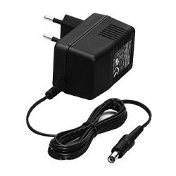 ICOM BC-147SE